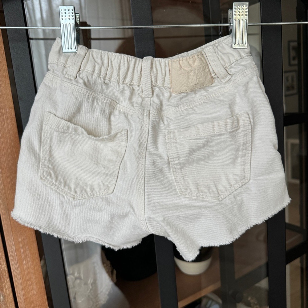 Zara Kids denim shorts raw hem ivory toddler girl cutoffs mid rise adjustable - Picture 2 of 5